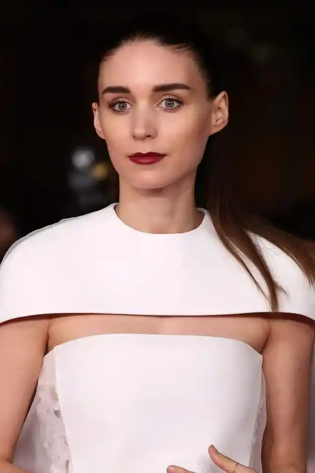 Rooney Mara: Psychology &amp; Nonprofits