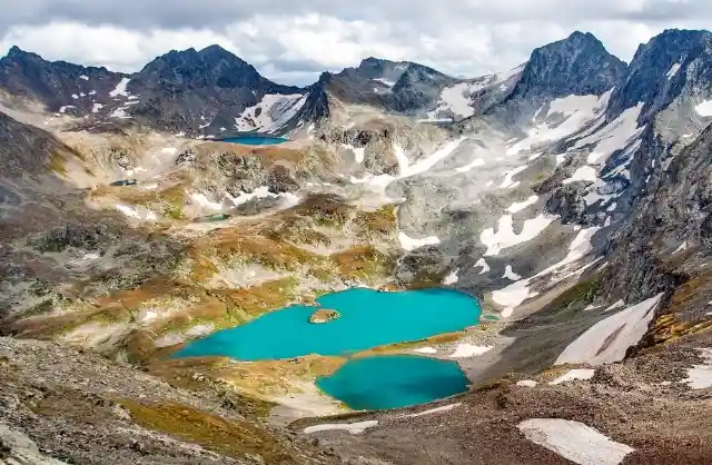 Check Out These Mind-Blowing Spots In Russia