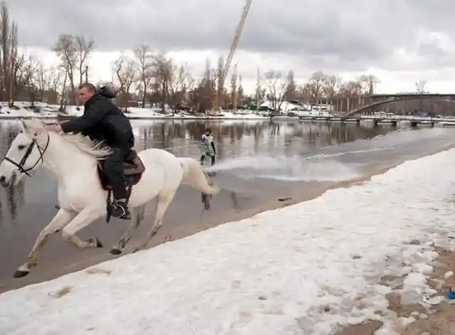 Montar A Caballo Con Temperaturas Bajo Cero