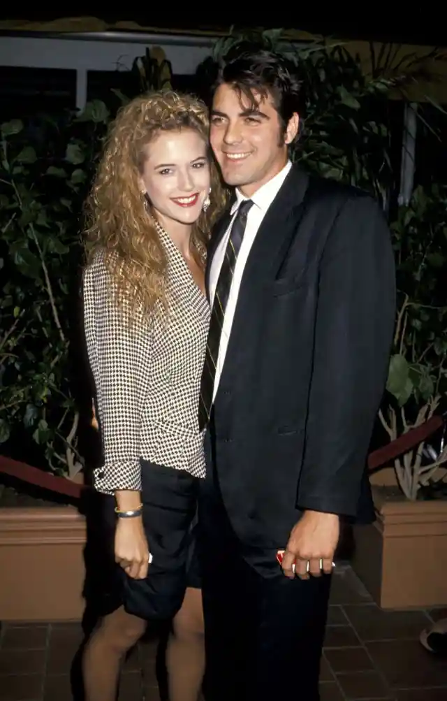 #18. George Clooney & Kelly Preston