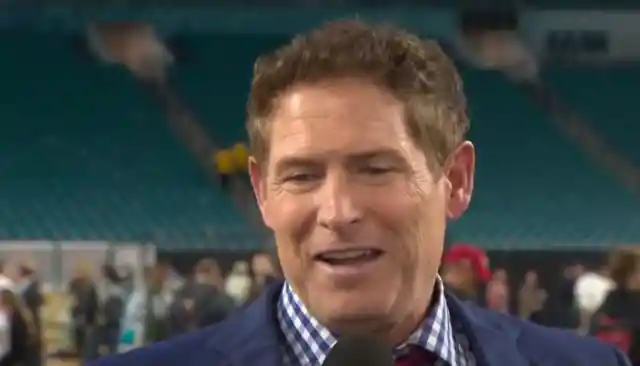 Steve Young (San Francisco 49ers) – $200M