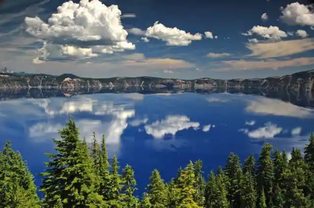 #15. The Crater Lake National Park - Oregon