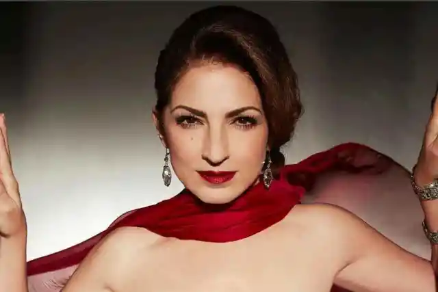 Gloria Estefan: Psychology