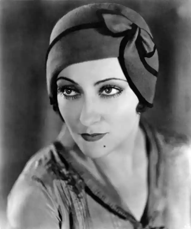 Gloria Swanson