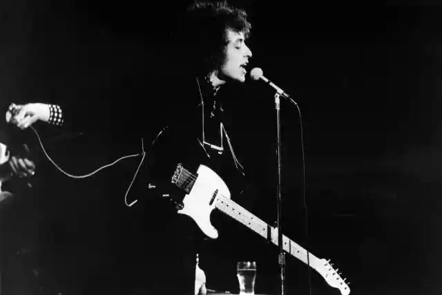 #2. Bob Dylan