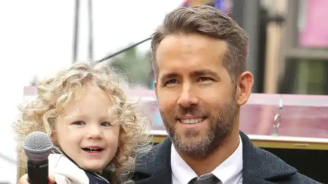 20 Cutest Celebs Dad Pictures With Their Kids