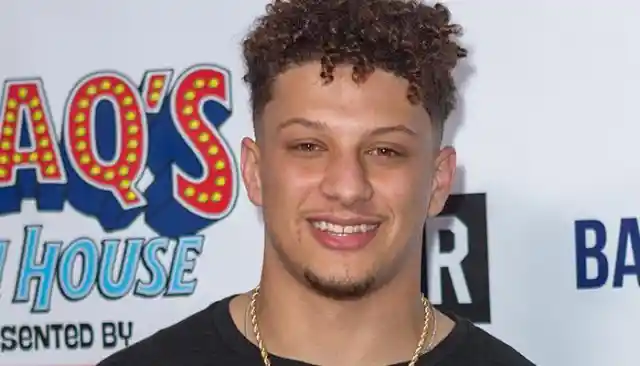 Patrick Mahomes (Kansas City Chiefs) – $30M