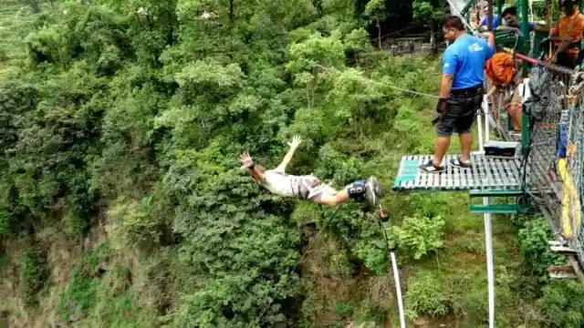 Bungee Jumping – Nepal