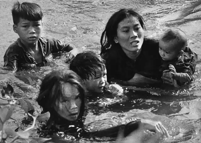 The Most Amazing Pulitzer Prize-Winning Images In History