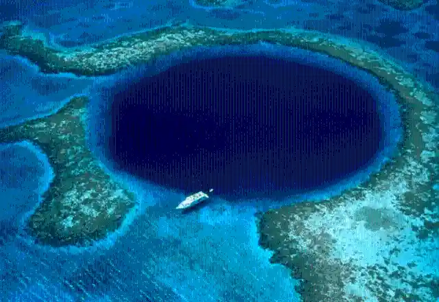 Visit The Great Blue Hole In Belize