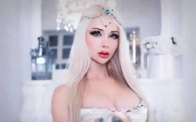 Valeria Lukyanova