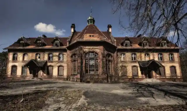 Beelitz-Heilstätten Hospital – Germany