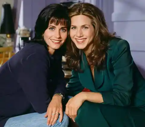 #36. Jennifer Aniston And Courteney Cox