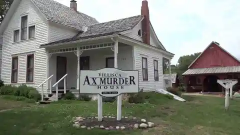 The Villisca Ax Murder House - Villisca, Iowa