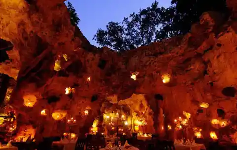 Ali Barbour's Cave Restaurant, Diani Beach, Kenya