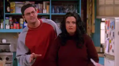 #10. The One Where Chandler Makes Fun Of Monica&rsquo;s Weight