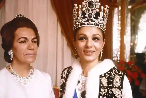 #5. Farah, Empress Of Iran