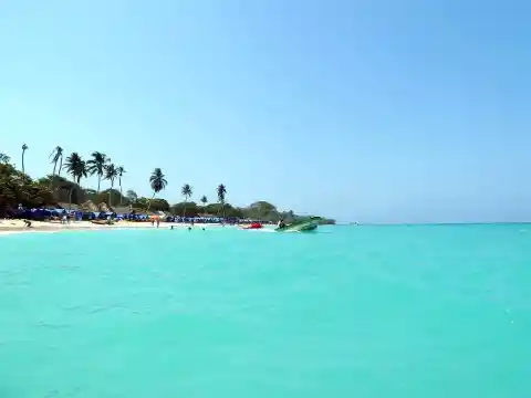Playa Blanca, Colombia