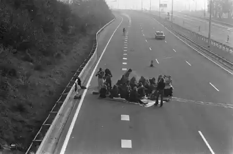 #15. Picnic On The Highway