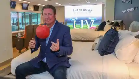 Dan Marino (Miami Dolphins) – $50M