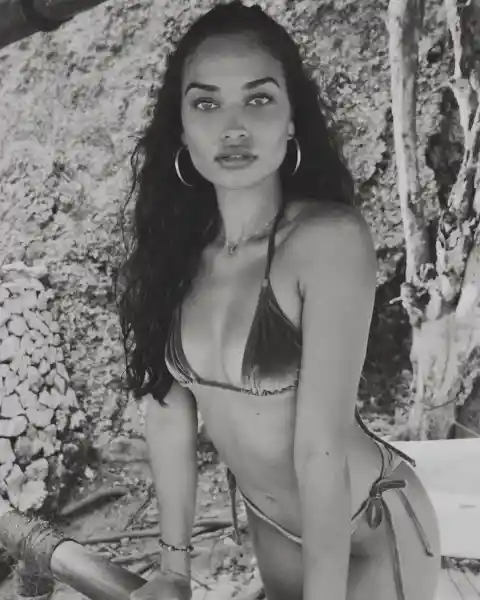 Shanina Shaik